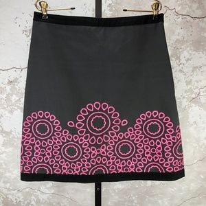 Boden Gray Pink Embroidered US 8 Size A-line Skirt